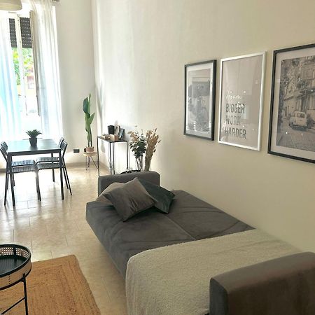 Casa Polly 2 - Ampio E Comodo Appartamento A Voghera Kültér fotó